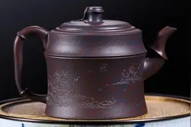 高君竹——古龙窑柴烧纯手工精制紫砂壶图片