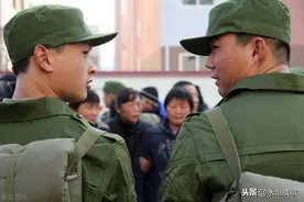 当兵多少年最好？如果你也有这个疑问，建议从3个方面综合考量图片