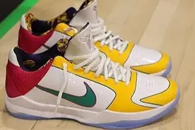 NBA球员上脚！科比球鞋遍联盟，这双KD4有点小帅图片