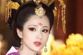 陕西出土唐朝公主墓，墓中有一神秘男子，在金银堆中枯坐上千年图片
