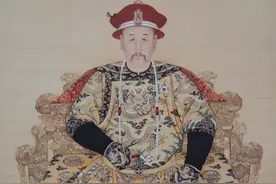 荒唐王爷弘昼：殴打大臣，行事疯颠，竟是怕乾隆？图片