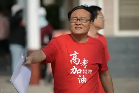 北京大妈回复亮了！高考得700分和拥有700万存款，你选哪个？图片