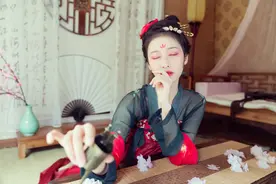 【面相俗语解读】“牙尖嘴利，一生不济”，真的可信吗？图片