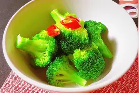 如何在减肥期间对抗饥饿？你可以这样试试图片
