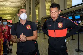 卡纳瓦罗：期待高拉特能在亚冠赛场有出色表现图片
