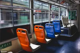 北京市公安局：通过实地调研，推动恢复813、815、894、849路公交车跨境运营图片