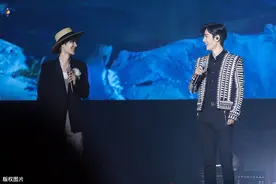 论肖战王一博的穿搭！舒适休闲还拉风，太可了吧！图片