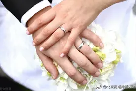 闪婚不可取，伤心又伤财图片