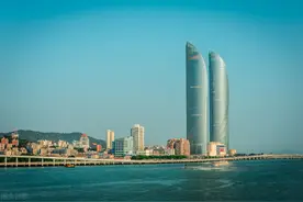 高房价=高收入？为何厦门和长沙收入差不多，房价却是长沙的4倍图片