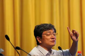 “华科郑强老师”一事——一些大学的后勤，哪里还有“勤”？图片