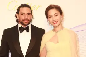 周汶锜与外籍老公亮相  气质佳身材完美图片