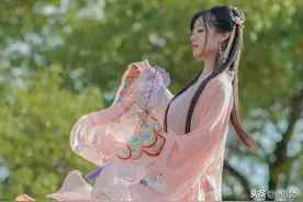 齐腰襦裙-汉服摄影图片