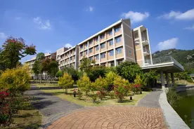 教育部：高校不得以所在城市以外地域冠名图片