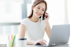 新婚妻子手机里有秘密，不经意间被丈夫看到，这婚姻如何继续？图片