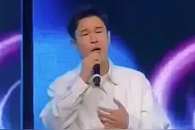 小沈阳罕见现身二人转舞台，破师徒不和传闻？被指离了赵本山不行图片