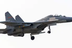 中国空军公开首款国产双模制导炸弹，直接跨代进入世界领先行列图片