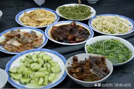 一道家常菜火了20年，制作诀窍是什么？老板说了8个字图片