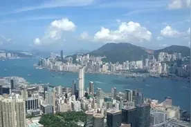 李嘉诚花8亿重盖豪宅，自己房间却只有10平米，钱都花在安全改造图片