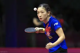 国乒刚夺冠又出征，征战WTT澳门站，本来要复出的刘诗雯却宣布退赛，刘国梁这次犯难了图片