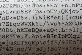Linux下乱码的文件名修改或删除图片