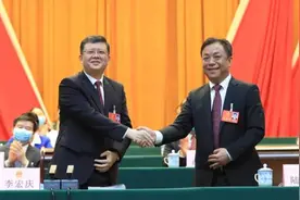 涉及200多人！广西5市发布一批重要人事任免图片