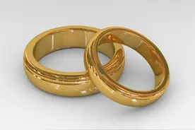 两对夫妇酒后“换妻”，一人得逞，另一人报警，如何评价本案？图片