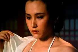 一把绝世名剑，掀起江湖血雨腥风！这部电影《名剑》成就了郑少秋图片