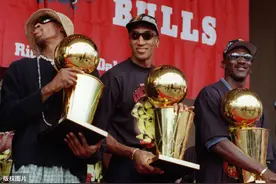 乔丹纪录片再现公牛三巨头辉煌，悉数NBA史上著名三人行图片