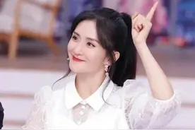 谢娜离开快手，把“快本”搬进淘宝直播，靠“搞笑”是怎么卖货的图片