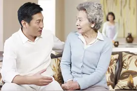 57岁岳母的话：把女婿当外人后，我才发现余生轻松快活图片