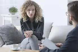 女儿最不敢告诉人的秘密：“恋父情结”，丢人不？图片