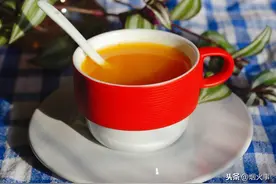 秋天早餐别只喝牛奶，加点此物煮豆浆，香浓顺滑，大人孩子都爱喝图片