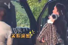 江一燕疑似恋情曝光，与长发男大街腻歪依偎，曾0片酬出演其电影图片
