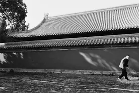 品读史铁生：读懂他对生命的阐释，对文学和人生的感悟图片