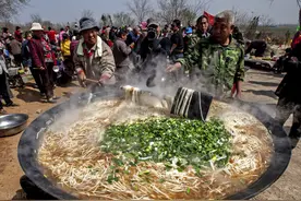 河南人最爱吃的7种面条，每天换1种，一周7天不重样，你爱吃吗图片