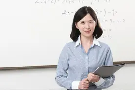 一女教师26年前的专稿：《我自豪，因为我是人民教师》图片
