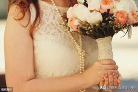 胸是越大越好吗？图片