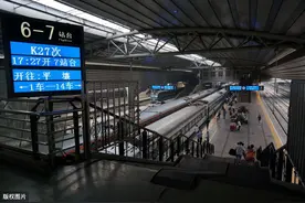 开通66周年，北京到平壤唯一国际列车，朝鲜旅客兼职“倒爷”图片
