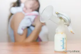 母乳喂养真的不用忌口！我信了，孩子为天真的我的错误行为买单图片