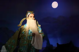 一个合格赌徒的自我修养，以500钱博得14代王侯之位图片