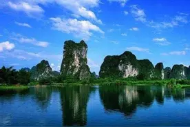 广西十大必去旅游景点，德天瀑布位于中越交界，与越南板约瀑布相连，是亚洲第一图片