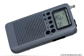 10英镑入手HRD-104小收音机，收听足球比赛真惬意图片