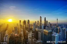 房产证的颜色决定房子是否属于你，一定要区分清楚图片