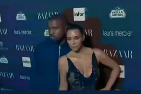 “侃爷”的得票人数出来了！接近一万 包括他自己投的一票图片