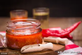 用两个配方来说明,红油和辣椒油，实际有着本质的区别图片