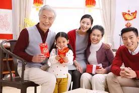 帮儿媳带孩子，不想出力不讨好，老人再勤快这几方面也不能越界图片