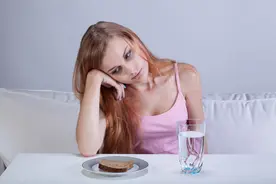 为什么有人一减肥就生病？图片