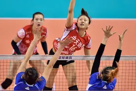 张常宁狂砍34分江苏女排力挫天津，取总决赛首回合胜利图片