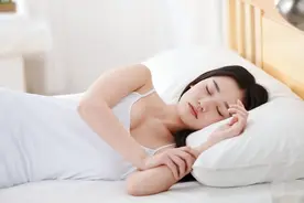 小说：娶个结过4次婚的漂亮女人做媳妇，985高校毕业的我前途毁了图片