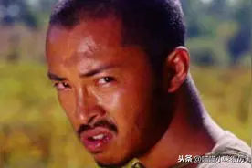 44岁影帝富大龙，太穷无钱买房，近照曝光“落魄”似民工图片